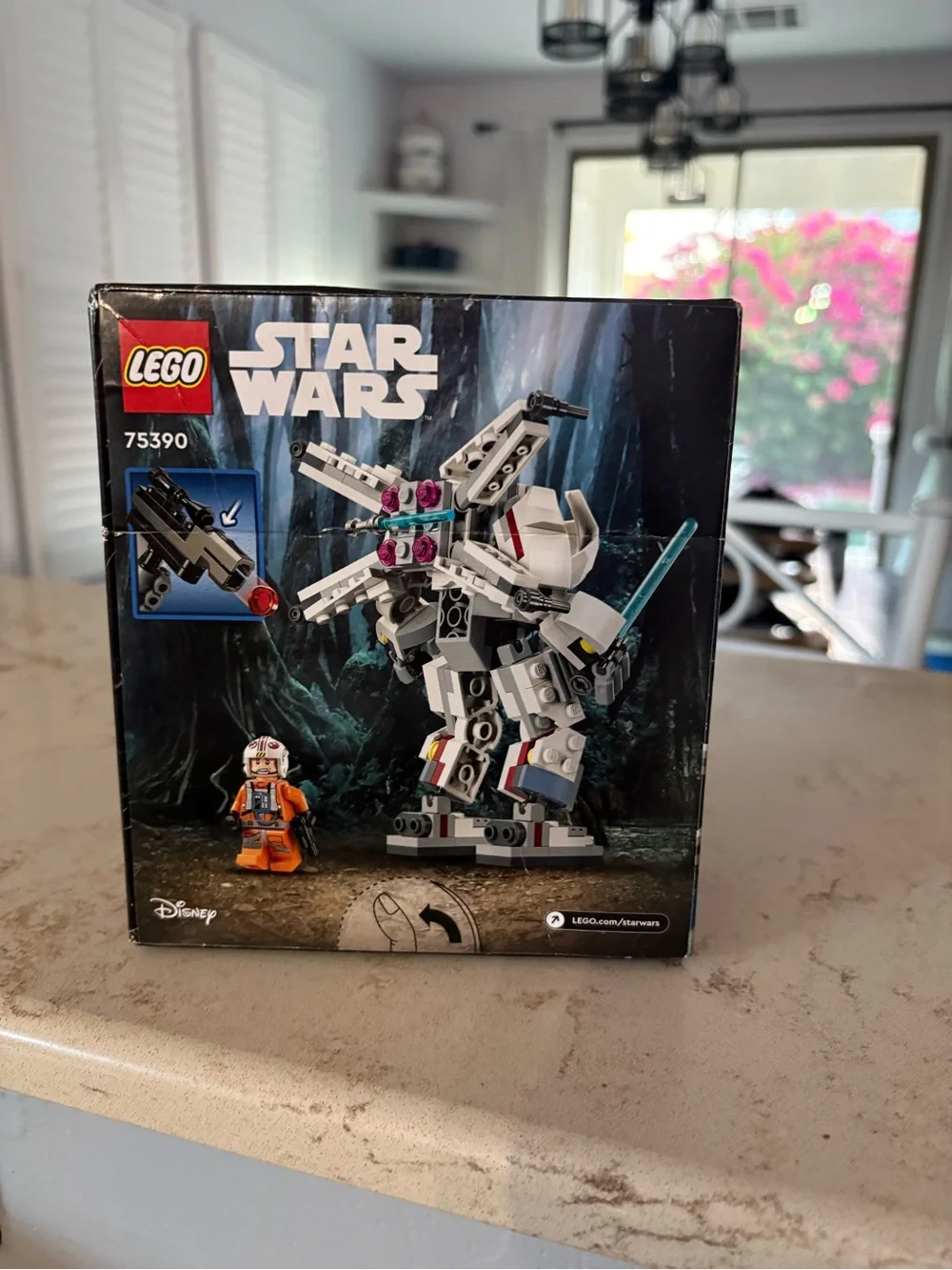 LEGO Star Wars: Luke Skywalker X-Wing Mech 75390 New Sealed